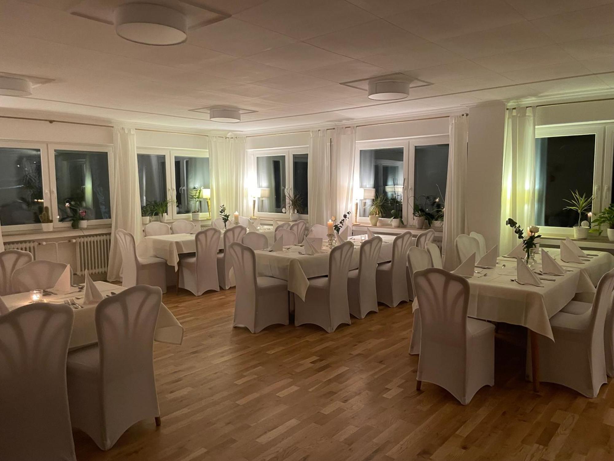 Hotel Landgasthof Simon Waldrach Ngoại thất bức ảnh